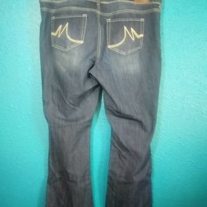 Maurices Jeans Bootcut 20 Short
